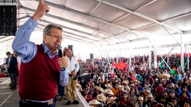 Más de 60 mil chimalhuacanos demandan obras para el bienestar colectivo
