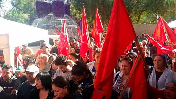 Mario Osuna cierra la puerta a manifestantes; exigen atención a demandas en Tijuana