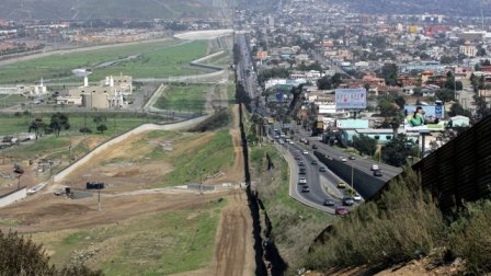 Lentitud en la frontera afecta el comercio entre México y Estados Unidos