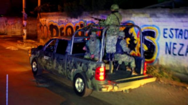 Calderón acerca la guerra contra el narco a la capital de México