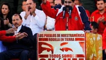 Llama Maduro a Chávez a 