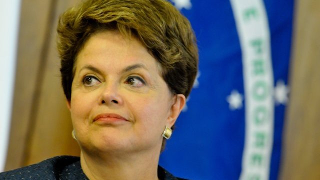 Vota Senado a favor de juicio político a Dilma Roussef