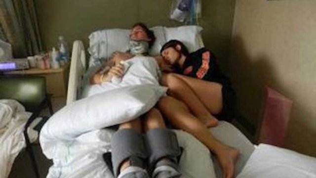 Hombre despierta de coma después de 5 años, su esposa se negaba a desconectarlo