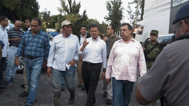 Peña Nieto llega a Tamaulipas y visita zonas afectadas por ’Ingrid’