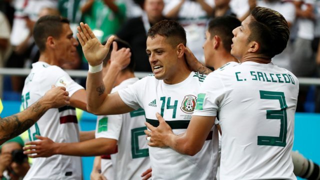 México vence a Corea del Sur 2 a 1, goles de Carlos Vela y de Chicharito