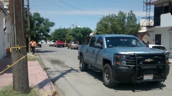 Encuentran a un ejecutado a bordo de camioneta, en Juárez