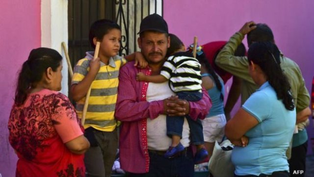 Abusos y desplazados, los “daños colaterales” en la cacería de El Chapo