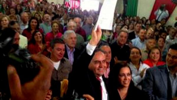 Se registra Garfio Pacheco como candidato a la alcaldía de Chihuahua
