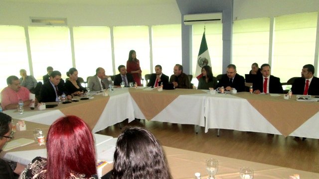Se reúnen asesores legislativos de Durango y Chihuahua