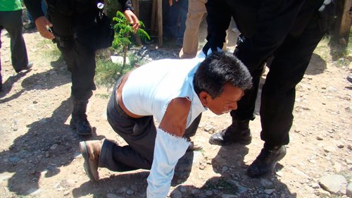 Policías de Tamaulipas detienen  arbitrariamente a activistas y dirigente  Antorchistas