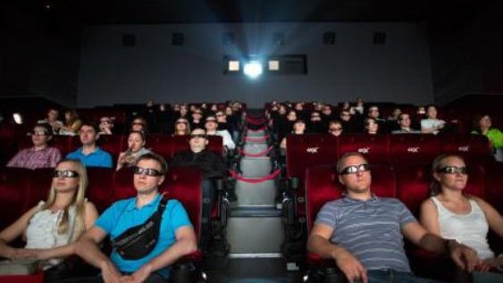 Responden cines con mejoras, a la caída de precio del boleto