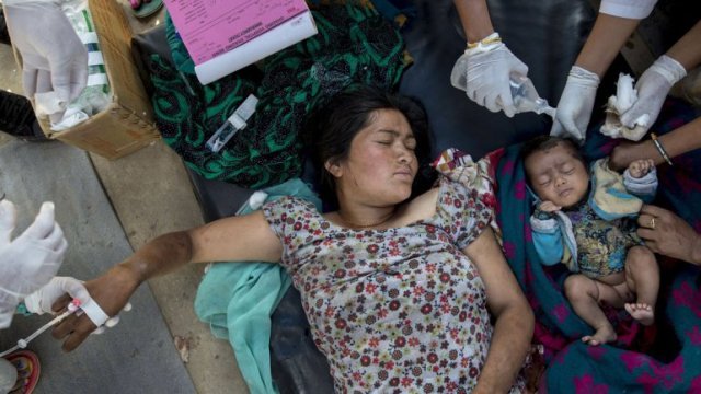 Último reporte oficial: 4 mil 310 muertos en Katmandú, Nepal