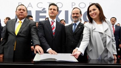 México firma su versión de los Pacto Por México