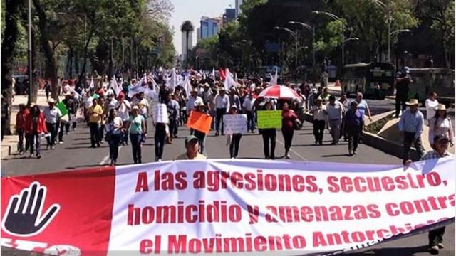 Alumnos de Morelia denuncian respaldo de Educación a la CNTE