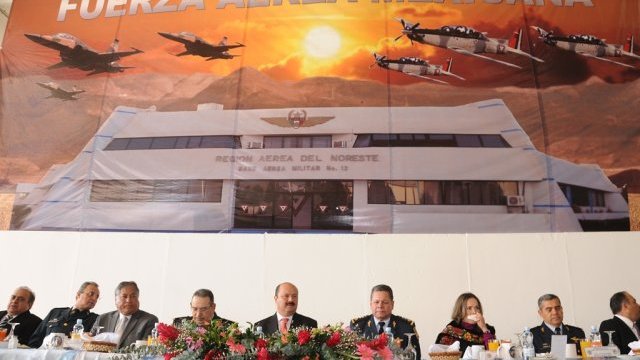 Celebran el 98 aniversario de la Fuerza Aérea Mexicana