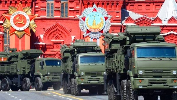 Rusia: maratón de desfiles militares celebran Día de La Victoria