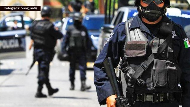 Detienen en Nuevo León a reportero crítico de policía municipal