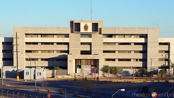 Sindicato municipal pide aumento de 8 por ciento en Juárez