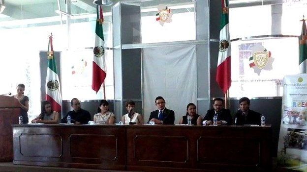 Piden apoyo económico para Promesa Educativa Para México