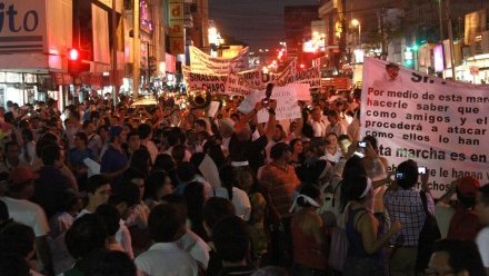 Salen cientos a calles de Culiacán y Guamúchil para exigir liberación de ‘El Chapo’, su ‘héroe’