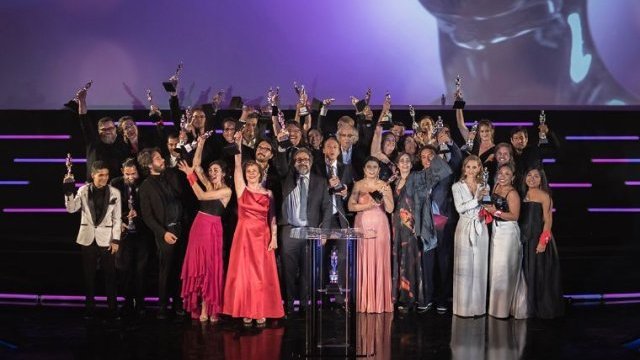 AMACC pide prohibir doblaje al español de películas en México