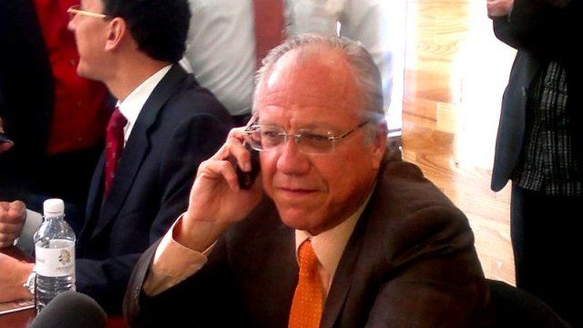 Llega alcalde de Juárez al Congreso  a pedir 2 mil mdp para pavimentación