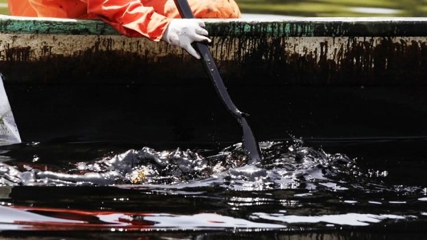 Cuatro incidentes en petróleo y minería manchan al medio ambiente