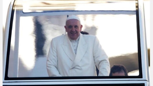 Viajará Francisco tramos en Papamóvil durante su visita a México