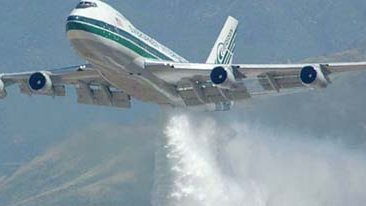 Envían 2 aviones de EU contra incendios en Coahuila