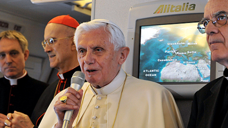 Benedicto XVI llama a desenmascarar al narcotráfico