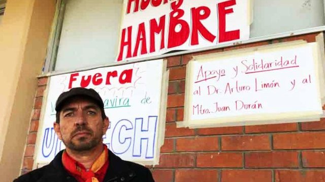 Cumple 3 días en huelga de hambre, catedrático de la UPN en Juárez