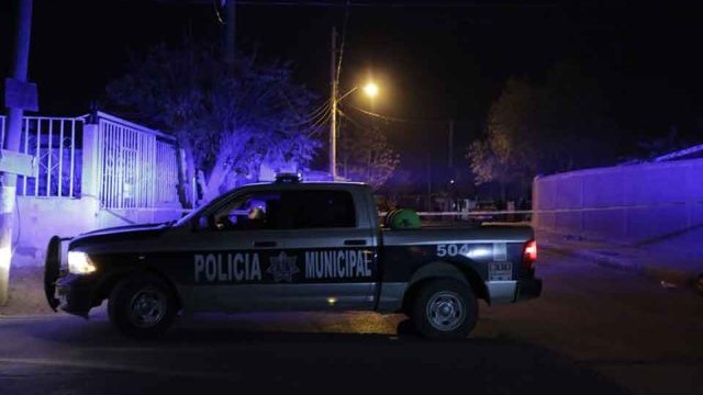 Mujer asesinada anoche fue madre de una de las víctimas mortales del Arroyo del Navajo