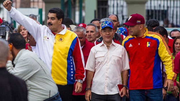 Sesiona la OEA a puerta cerrada para tratar problema de Venezuela