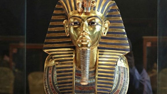 Egipto reconoce restauración defectuosa de Tutankamón