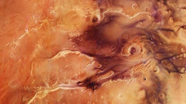 Descubierto, el primer lago de agua líquida en Marte