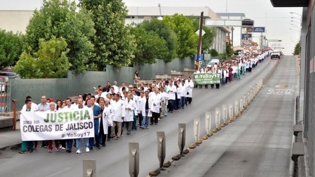 Exigen médicos Chihuahuenses liberación de médicos de Guadalajara 