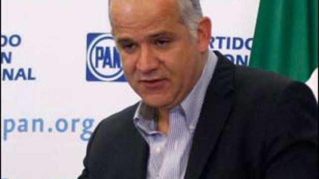 ¿Comienza la salida de Calderón del PAN?, su cuñado renuncia
