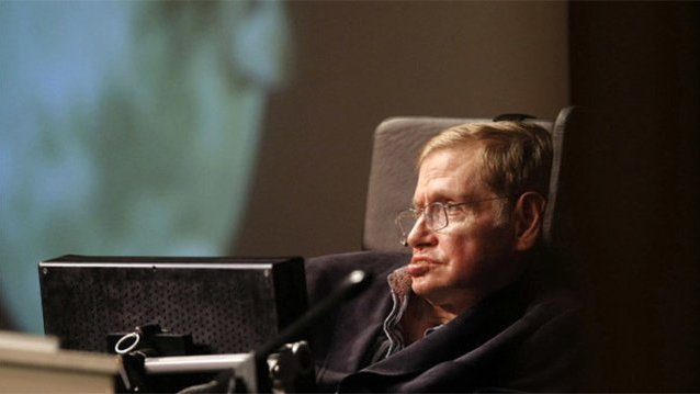 Stephen Hawking ve una conquista sobre la especie humana, si llegan extraterrestres 