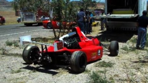 Murió mecánico en Autódromo La Cantera, a bordo de uno de los bólidos