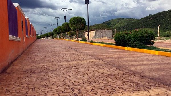 Al 90% avance de pavimentación de calles en Tecomatlán