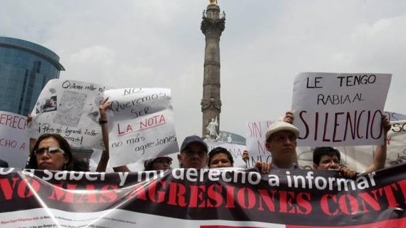 Cada 22 horas agreden a un periodista en México: informe SIP
