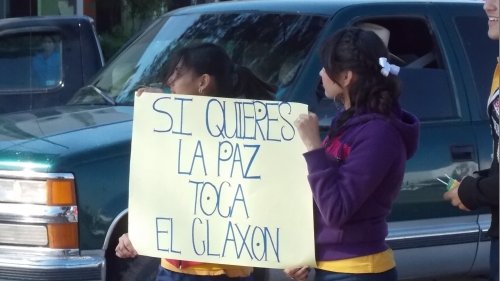En Delicias exigen paz s claxonazos 