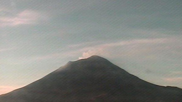 Emite cenizas el volcán Popocatépetl