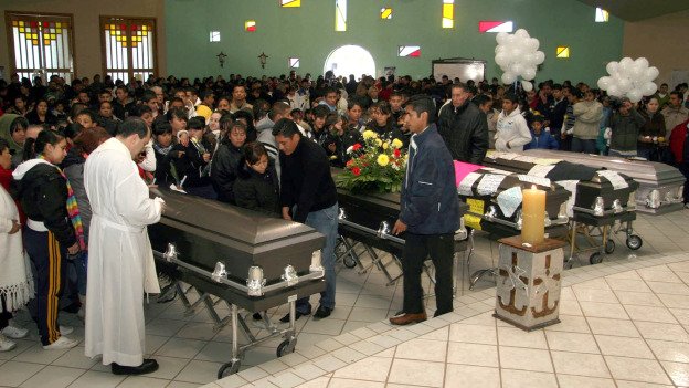 Recuerdan en Juárez con misa a masacrados en Salvárcar