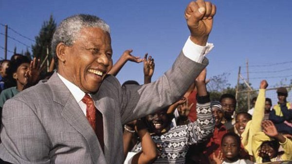 Breve reseña biográfica de Nelson Mandela
