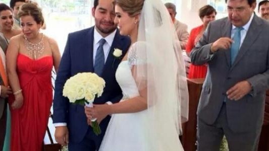Coinciden Reyes y Marco en una boda en la Riviera Maya