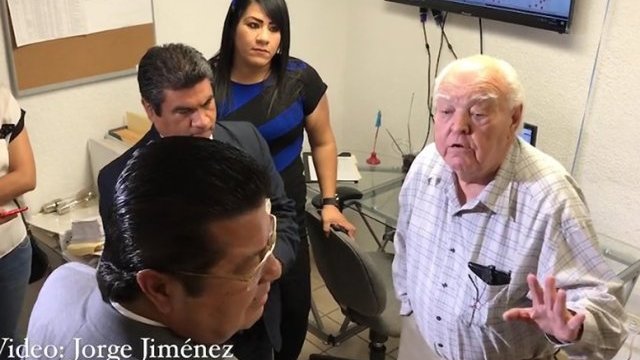Se enfrentan de palabra, alcalde de Juárez y dueño de Intelliswitch