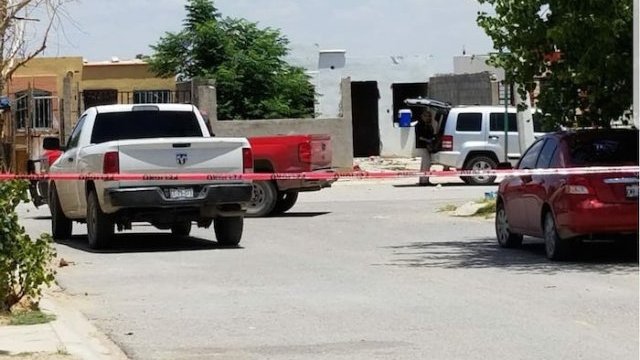 Hallan tres cadáveres en fosa clandestina, en Juárez