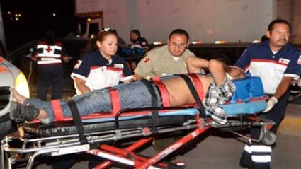 Resultan dos lesionados en accidente en la vía Chihuahua - Cuauhtémoc