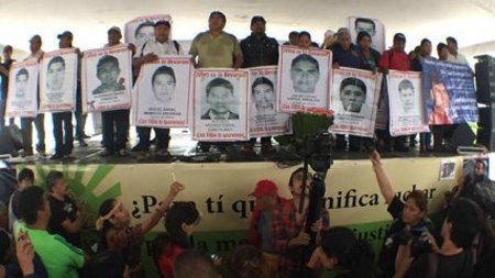 Gobierno mexicano retrasa interrogatorio a militares de Iguala